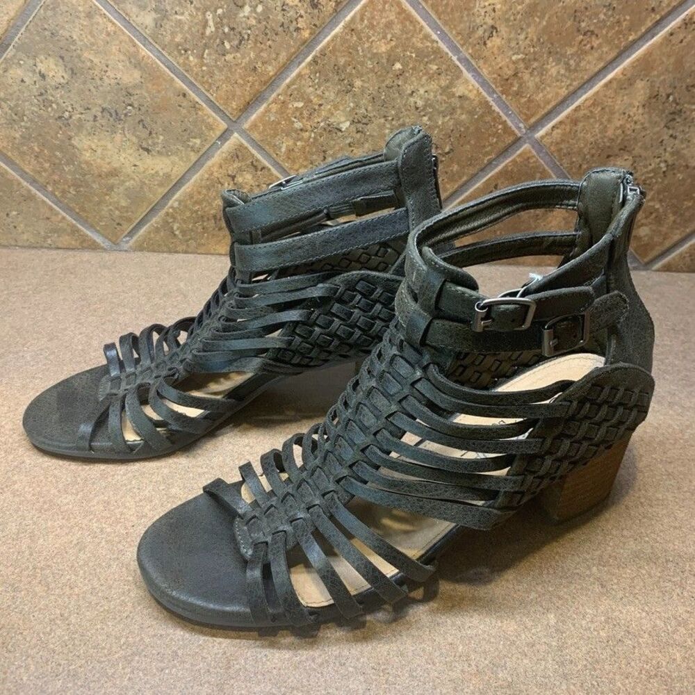 Boutique by Corky's Gladiator Sandals SZ 8 Dark Olive Green Back Zip Ankle Strap